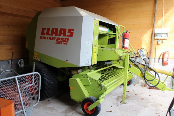 719456-1 Round baler, Claas Rollant 250 roto cut