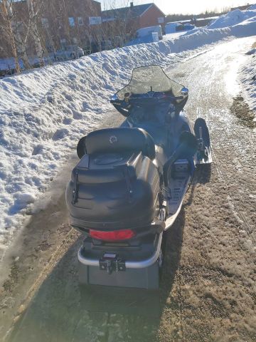 578470-4 Snowmobile Lynx Adventure GT 600Sdi -07 FFL561