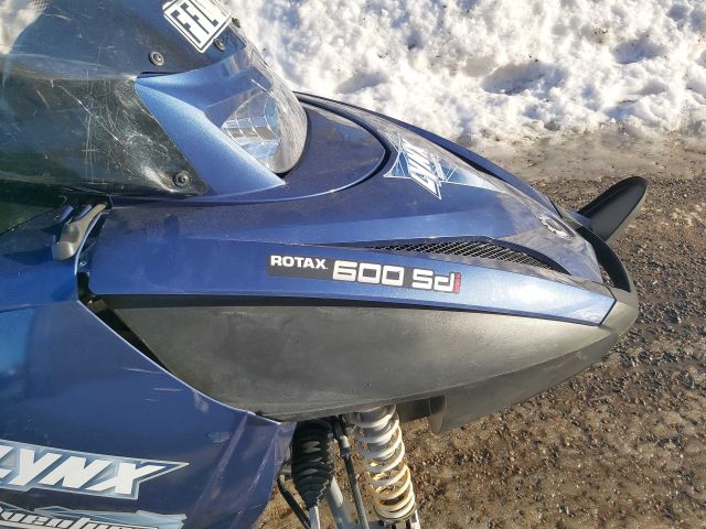 578470-13 Snowmobile Lynx Adventure GT 600Sdi -07 FFL561