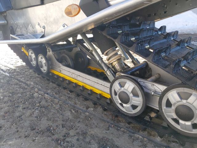 578470-41 Snowmobile Lynx Adventure GT 600Sdi -07 FFL561