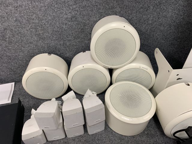 758515-3 Speakers and power amplifiers Bosch and Bose