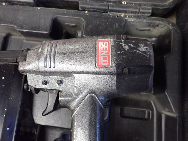 755184-10 List och Spikpistol