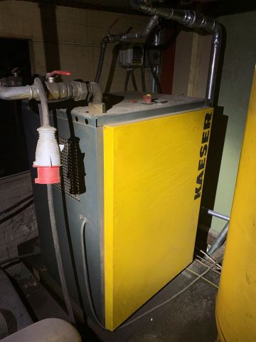 764525-3 Compressor Kaeser SK 26 -1995, dryer and tank