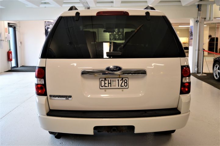 748770-4 Ford Explorer 4.0 V6 Automatic, 213hp, 2008