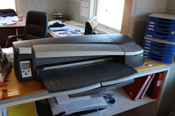 765565-2 Large format printer HP DesignJet 130