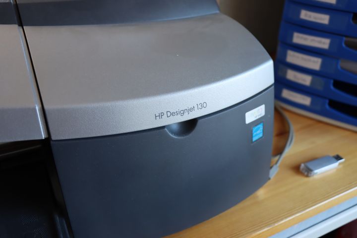 765565-3 Large format printer HP DesignJet 130