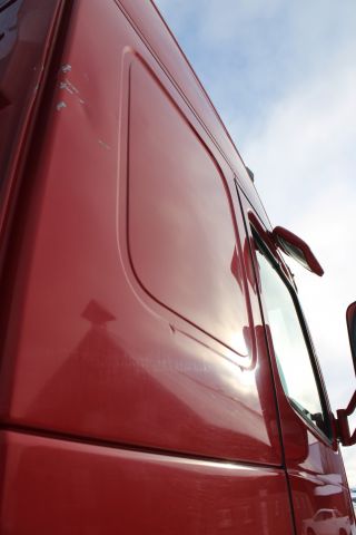 765576-16 Roll barrel changer with hook arm Volvo FH12-37 8X4 1999 414 hp