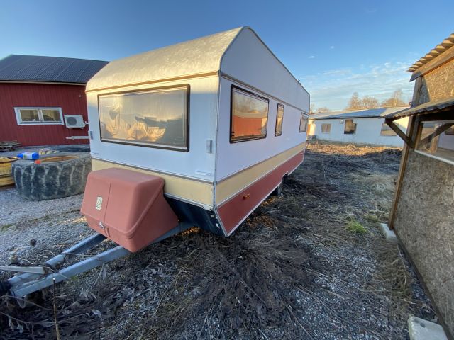 745524-3 Husvagn - SÄVSJÖ - 78 - Reg.Nr: KCF945