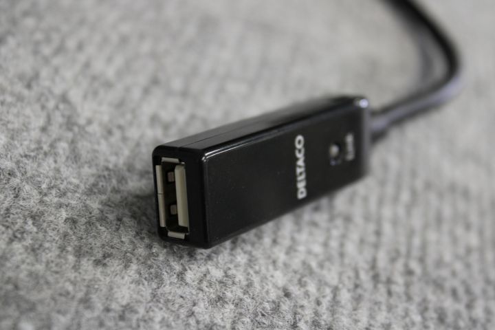 746293-14 Webcam - Logitech - Carl Zeiss Tessar HD 1080p