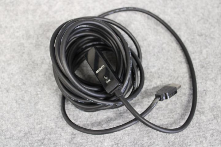 746300-11 Webcam - Logitech - Carl Zeiss Tessar HD 1080p