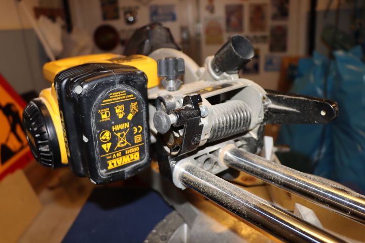 658998-5 Kap / Gersåg Dewalt DW017