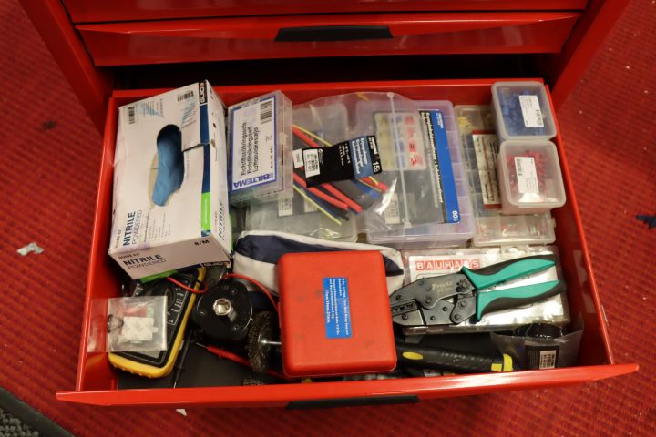 659004-5 Teng Tools Tool trolley with lots of tools