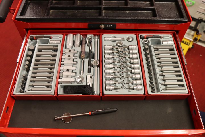 659004-18 Teng Tools Tool trolley with lots of tools