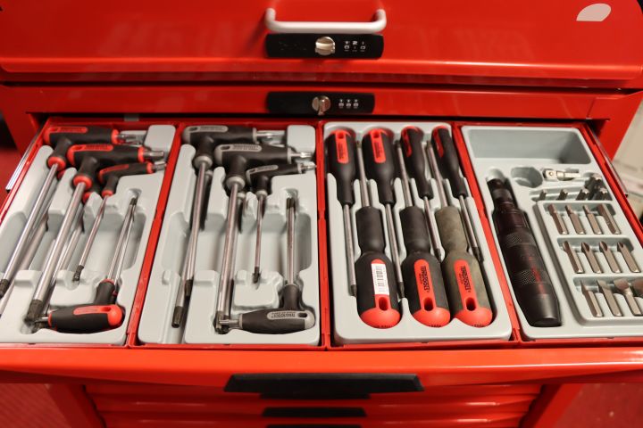 659004-22 Teng Tools Tool trolley with lots of tools