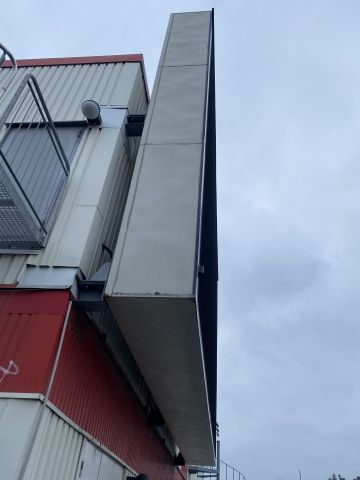 766463-8 Digital advertising screen 64 m2