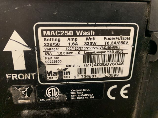 760060-13 Wash MAC250 Martin 2 st inkl Flightcase