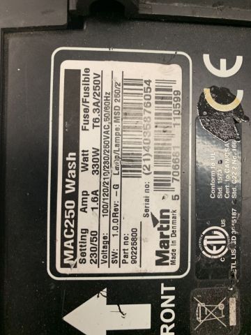 760062-4 Wash MAC250 Martin 2 st inkl Flightcase