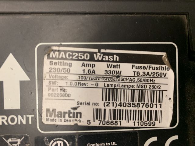 760062-6 Wash MAC250 Martin 2 st inkl Flightcase