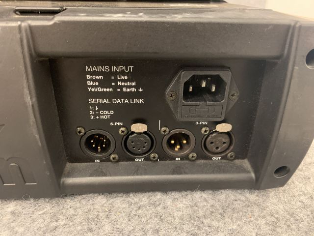 760062-10 Wash MAC250 Martin 2 st inkl Flightcase