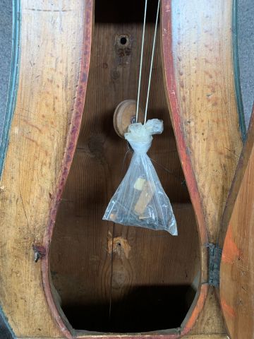 686478-5 Older (1864) pumpkin-painted Mora bell