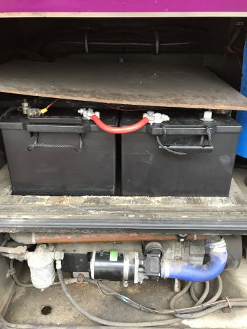 767123-8 Skolbuss SCANIA BERKHOF L94IB 4X2, 1998, 306 hk