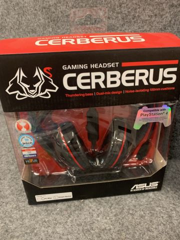 760089-3 IT materials, cables, headphones, etc.