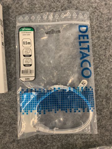 760089-7 IT materials, cables, headphones, etc.