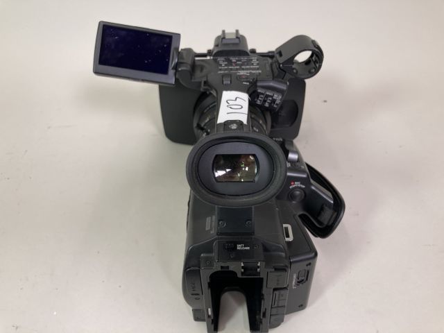 767268-4 Sony HDV 1080i DVCAM Recorder