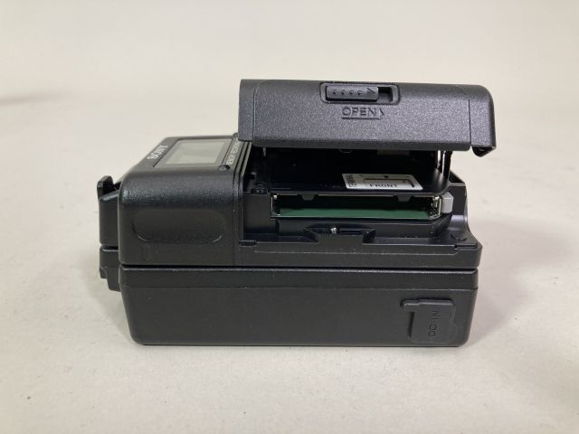 767268-6 Sony HDV 1080i DVCAM Recorder