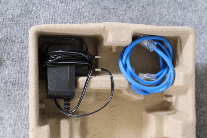 662052-10 Router - TP-Link AC750, Archer MR200