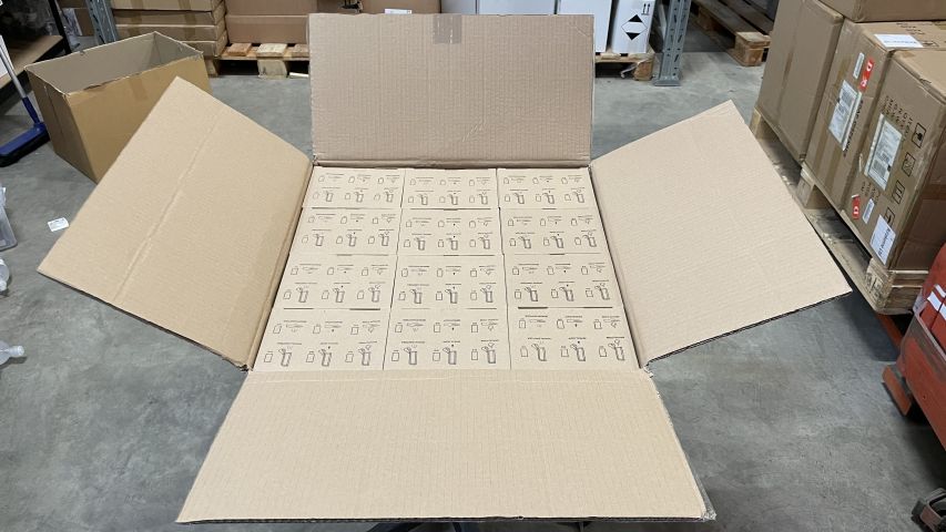 767303-4 60 pcs Automatic handsprit dispenser