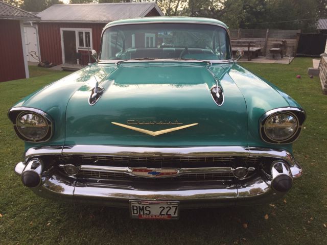 752933-3 Chevrolet Bel Air -1957