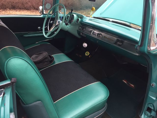 752933-16 Chevrolet Bel Air -1957