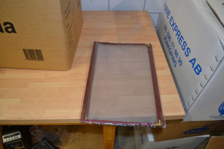 735452-3 Menypärmar nya ca 50st.