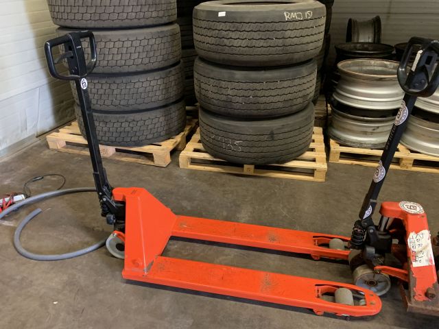 758571-5 Pallet puller 3 pcs 2300kg