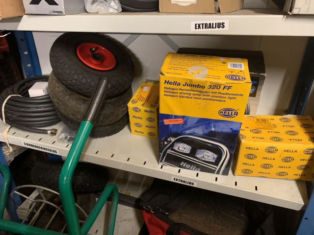 758545-18 Verkstadsinredning och innehåll