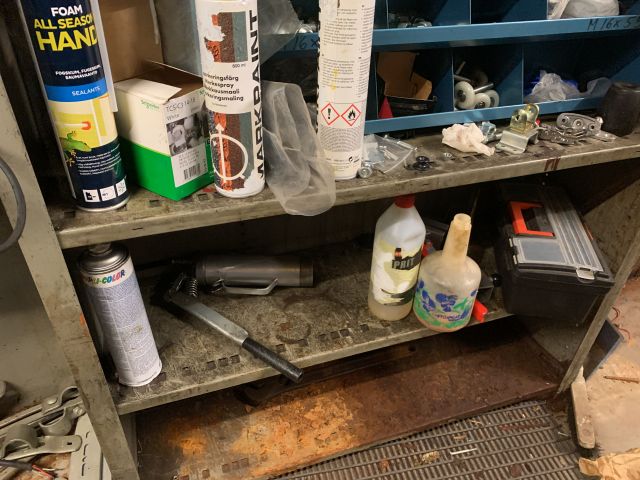 758545-29 Verkstadsinredning och innehåll