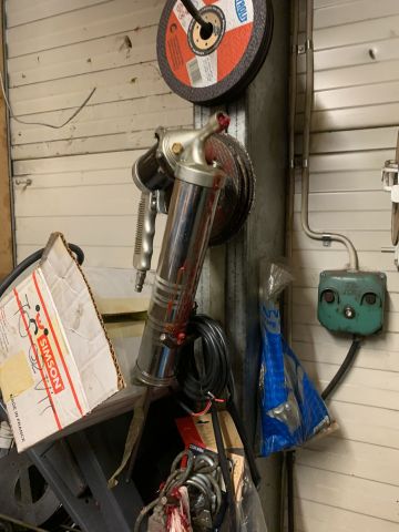 758545-37 Verkstadsinredning och innehåll