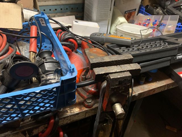 758545-38 Verkstadsinredning och innehåll