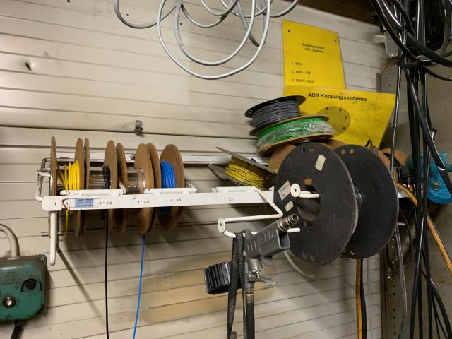 758545-39 Verkstadsinredning och innehåll