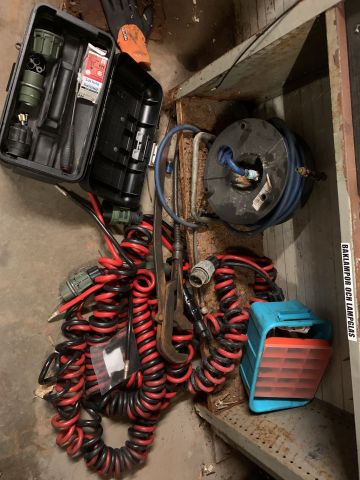 758545-40 Verkstadsinredning och innehåll