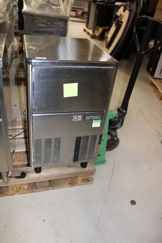 624877-2 Ice machine (ice cubes) Simag