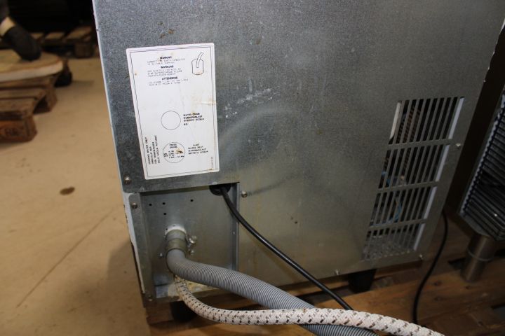 624877-7 Ice machine (ice cubes) Simag