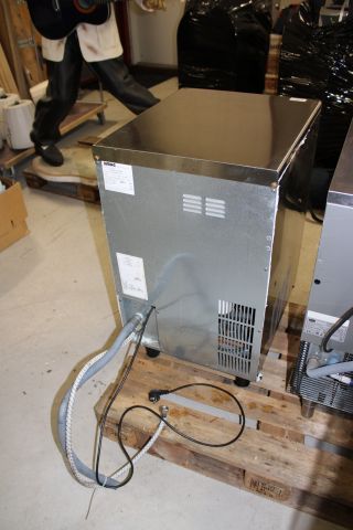 624877-8 Ice machine (ice cubes) Simag