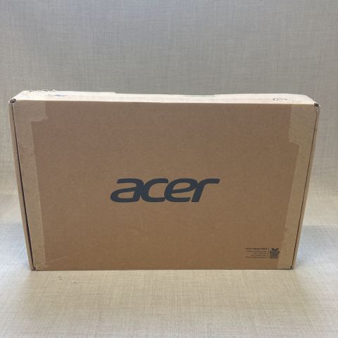 767208-2 14" laptop Acer Swift 1 (NX.GXUED.017