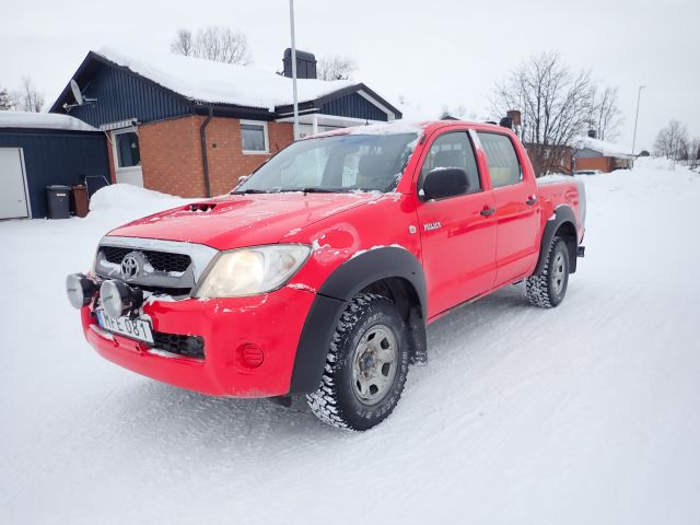 687402-1 A-Tractor Toyota Hilux -2011 Reg: MFE081