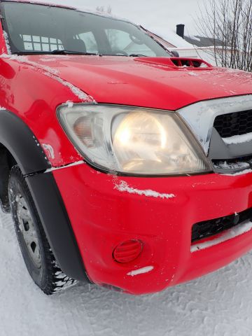 687402-17 A-Tractor Toyota Hilux -2011 Reg: MFE081