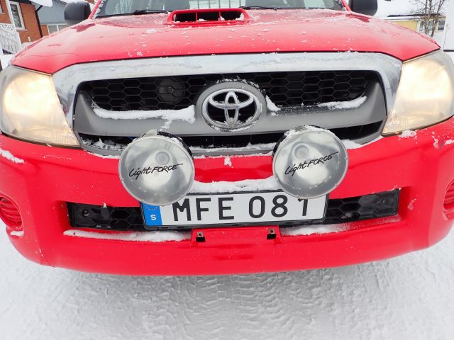 687402-18 A-Tractor Toyota Hilux -2011 Reg: MFE081