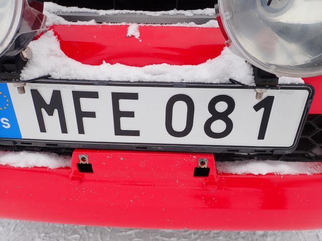 687402-22 A-Tractor Toyota Hilux -2011 Reg: MFE081