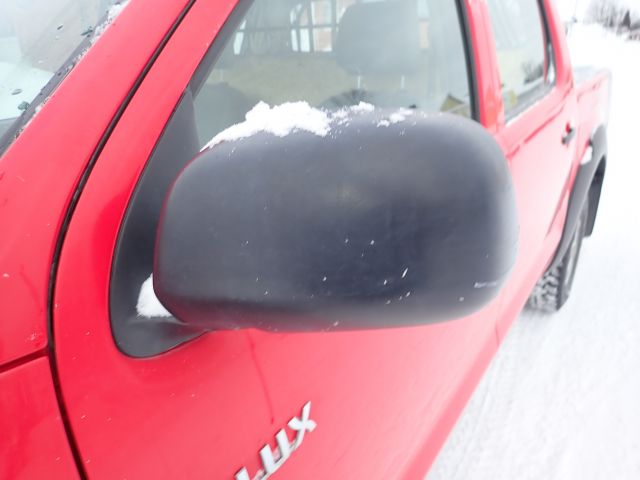 687402-29 A-Tractor Toyota Hilux -2011 Reg: MFE081